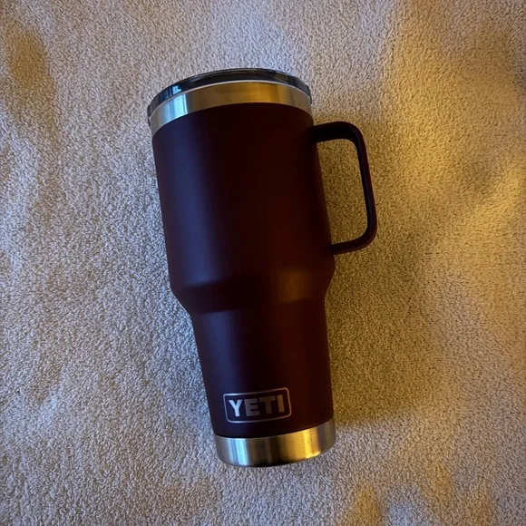 Yeti Rambler Travel Mug with Stronghold
Lid - 30 oz - Wild Vine Red - Picture 2 of 6